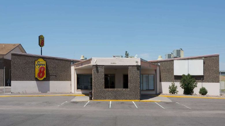 <b>Super 8 Sterling Exterior</b>. Images powered by <a href="https://iceportal.shijigroup.com/" title="IcePortal" target="_blank">IcePortal</a>.