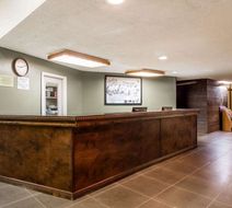 Super 8 Sterling Lobby