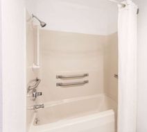 Super 8 Bourbonnais/Kankakee Area Room