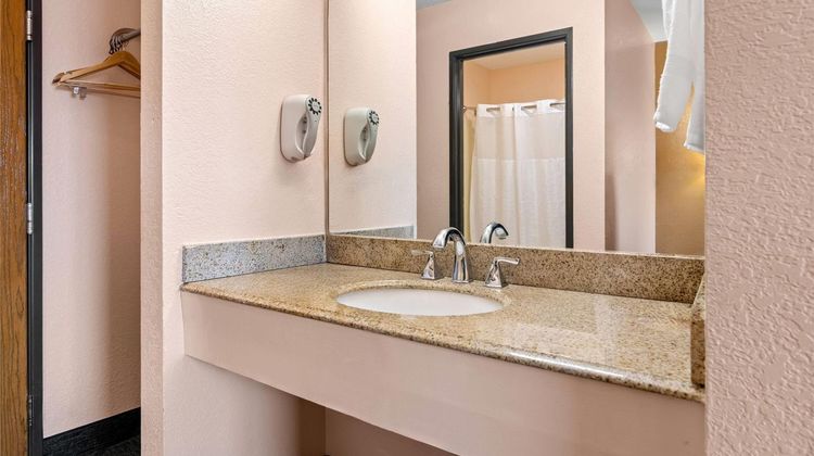 Super 8 Bourbonnais/Kankakee Area Room