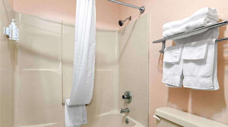 Super 8 Bourbonnais/Kankakee Area Room