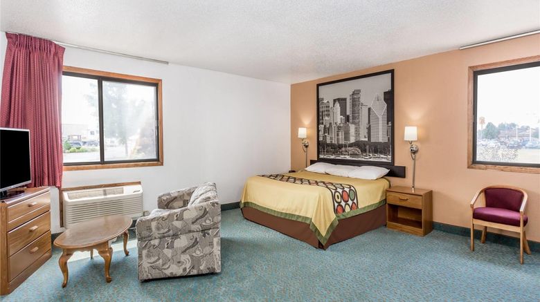 <b>Super 8 Bourbonnais/Kankakee Area Room</b>. Images powered by <a href="https://iceportal.shijigroup.com/" title="IcePortal" target="_blank">IcePortal</a>.