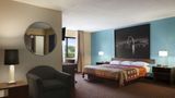 Super 8 Collinsville St. Louis Suite