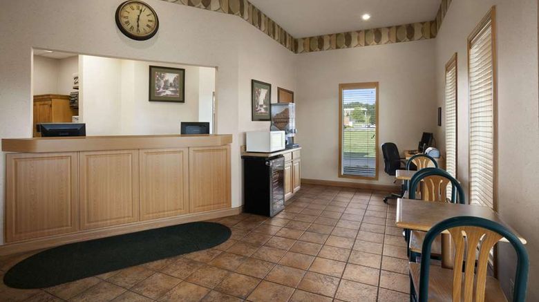 <b>Super 8 Collinsville St. Louis Lobby</b>. Images powered by <a href="https://iceportal.shijigroup.com/" title="IcePortal" target="_blank">IcePortal</a>.