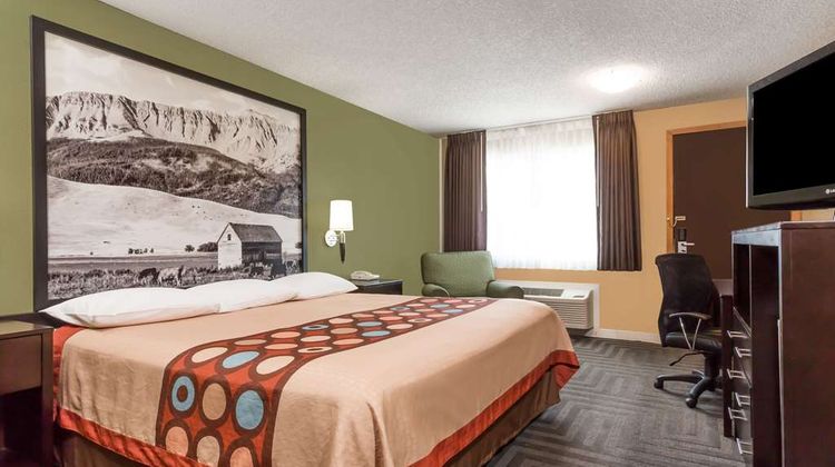 Super 8 LaGrande Room