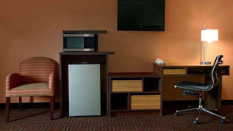 <b>Super 8 Peoria East Suite</b>. Images powered by <a href="https://iceportal.shijigroup.com/" title="IcePortal" target="_blank">IcePortal</a>.