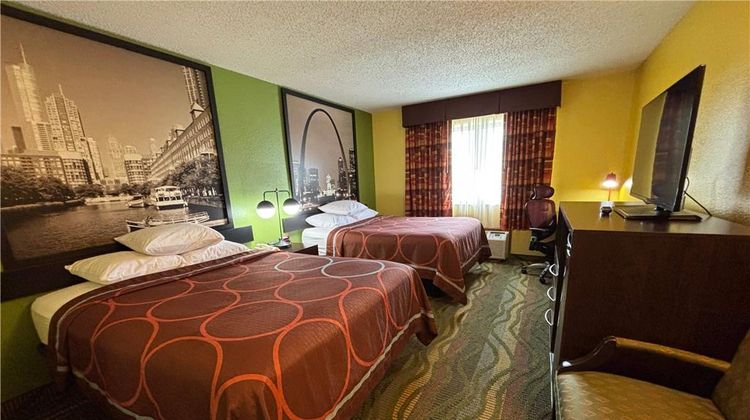 Super 8 Jacksonville Room