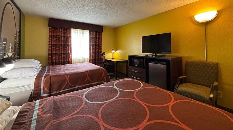 Super 8 Jacksonville Room