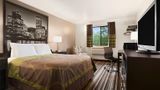 Super 8 Portland Airport Room