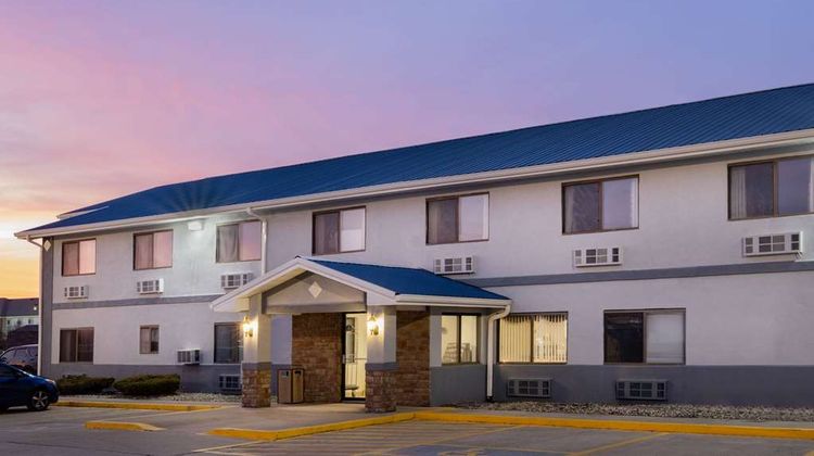 Super 8 Danville Exterior
