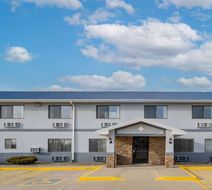 Super 8 Danville Exterior