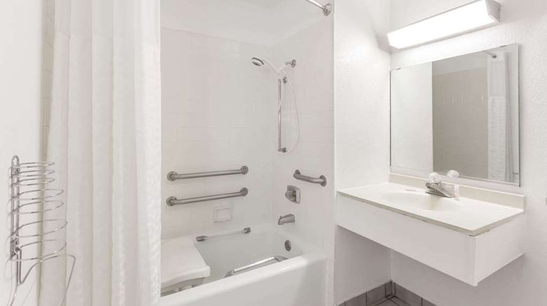 <b>Super 8 Mundelein/Libertyville Area Room</b>. Images powered by <a href="https://iceportal.shijigroup.com/" title="IcePortal" target="_blank">IcePortal</a>.