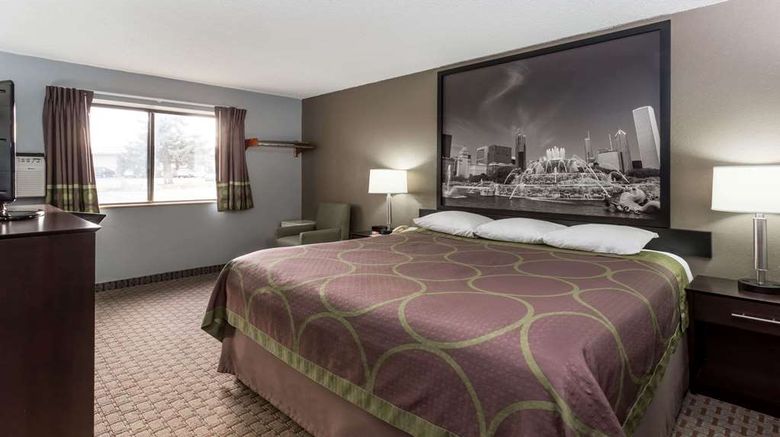 <b>Super 8 Mundelein/Libertyville Area Room</b>. Images powered by <a href="https://iceportal.shijigroup.com/" title="IcePortal" target="_blank">IcePortal</a>.