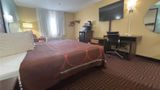 Super 8 Peoria Room