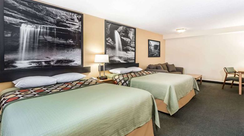 <b>Super 8 Ottawa Starved Rock Room</b>. Images powered by <a href="https://iceportal.shijigroup.com/" title="IcePortal" target="_blank">IcePortal</a>.