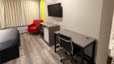 Super 8 Macomb Room