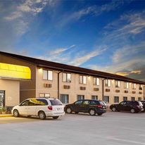 Super 8 Macomb