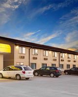 Super 8 Macomb