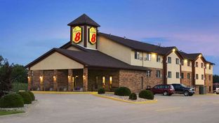 Super 8 Marion