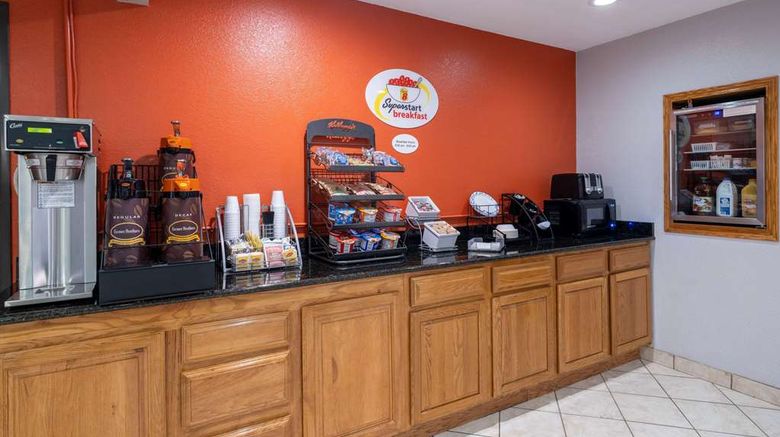 <b>Super 8 Mattoon Other</b>. Images powered by <a href="https://iceportal.shijigroup.com/" title="IcePortal" target="_blank">IcePortal</a>.