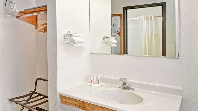 <b>Super 8 Mokena/Frankfort /I-80 Room</b>. Images powered by <a href="https://iceportal.shijigroup.com/" title="IcePortal" target="_blank">IcePortal</a>.