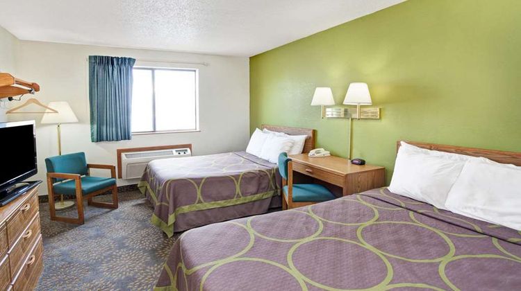 Super 8 Mokena/Frankfort /I-80 Room