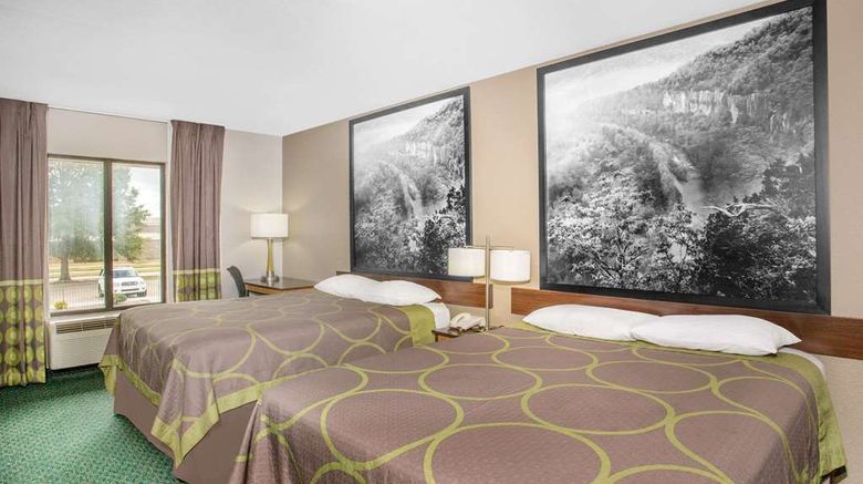 <b>Super 8 Bentonville Room</b>. Images powered by <a href="https://iceportal.shijigroup.com/" title="IcePortal" target="_blank">IcePortal</a>.