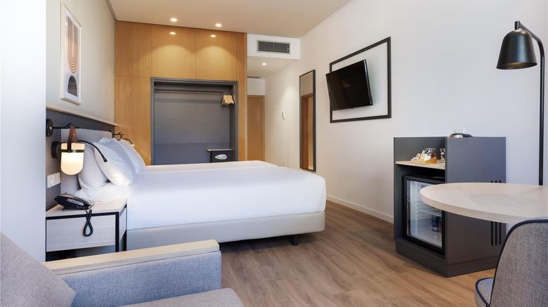 <b>Hotel Malaga Alameda Centro, Aff Melia Room</b>. Images powered by <a href="https://iceportal.shijigroup.com/" title="IcePortal" target="_blank">IcePortal</a>.