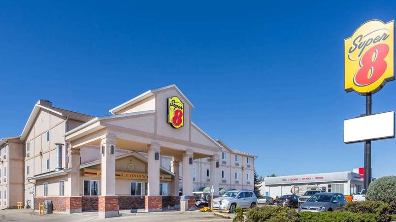 Super 8 Motel Moose Jaw Exterior. Images powered by <a href="https://iceportal.shijigroup.com" target="_blank" rel="noopener">Ice Portal</a>.