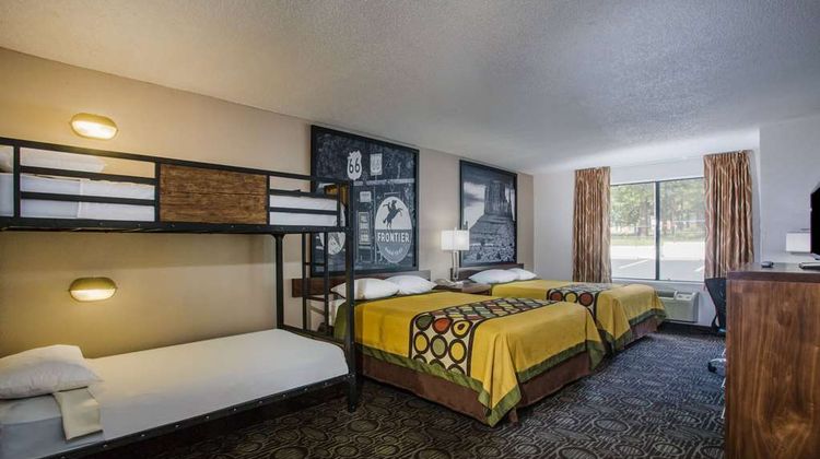 Super 8 I-40 Flagstaff Mall Room