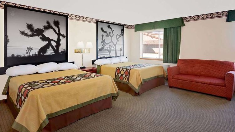 Super 8 Joshua Tree Natl Park Area Suite