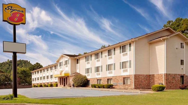 Super 8 by Wyndham Fayetteville Exterior. Images powered by <a href="https://iceportal.shijigroup.com" target="_blank" rel="noopener">Ice Portal</a>.