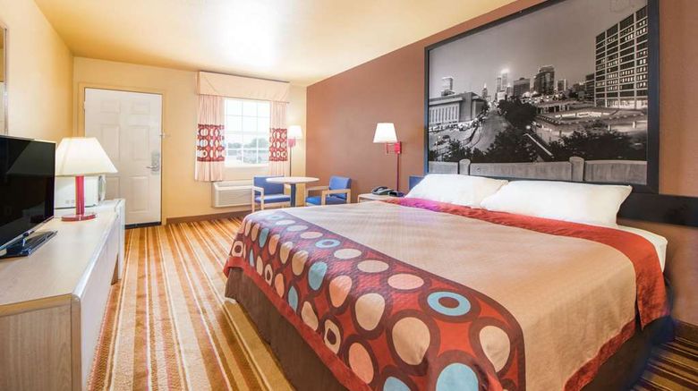<b>Super 8 Big Cabin/Vinita Area Room</b>. Images powered by <a href="https://iceportal.shijigroup.com/" title="IcePortal" target="_blank">IcePortal</a>.