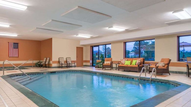 <b>Ramada by Wyndham Catlettsburg/Ashland Pool</b>. Images powered by <a href="https://iceportal.shijigroup.com/" title="IcePortal" target="_blank">IcePortal</a>.
