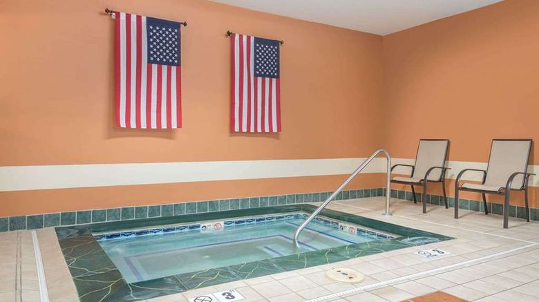 <b>Ramada by Wyndham Catlettsburg/Ashland Pool</b>. Images powered by <a href="https://iceportal.shijigroup.com/" title="IcePortal" target="_blank">IcePortal</a>.
