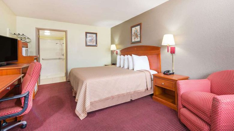 <b>Days Inn Paintsville Room</b>. Images powered by <a href="https://iceportal.shijigroup.com/" title="IcePortal" target="_blank">IcePortal</a>.