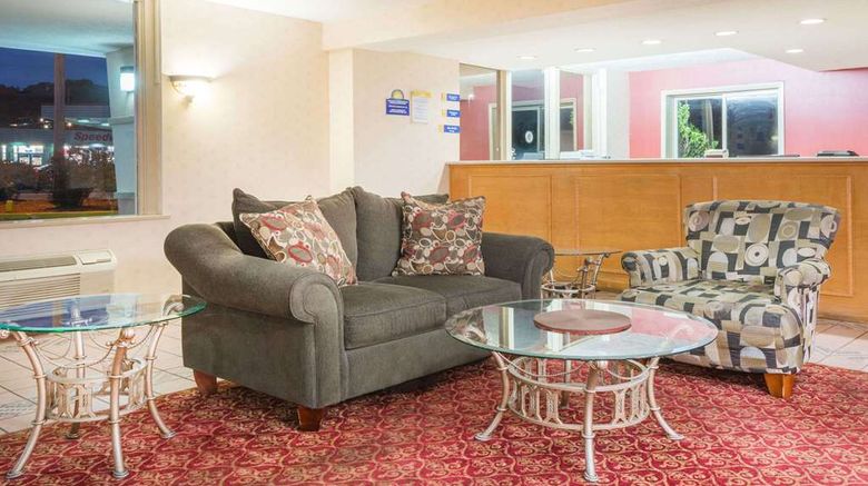<b>Days Inn Paintsville Lobby</b>. Images powered by <a href="https://iceportal.shijigroup.com/" title="IcePortal" target="_blank">IcePortal</a>.