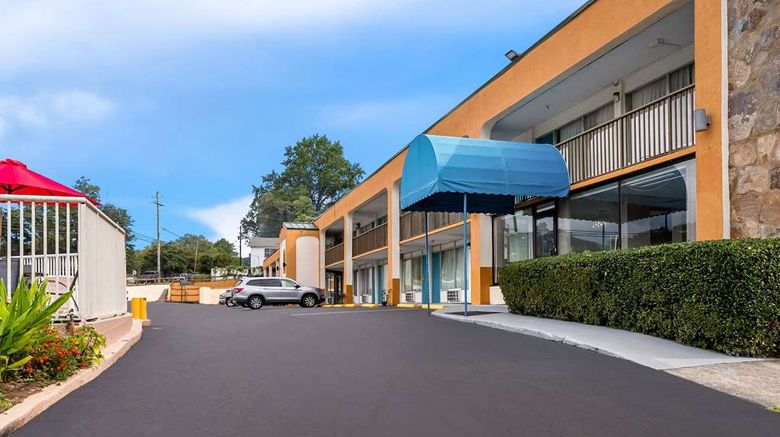 <b>Days Inn Clayton Exterior</b>. Images powered by <a href="https://iceportal.shijigroup.com/" title="IcePortal" target="_blank">IcePortal</a>.