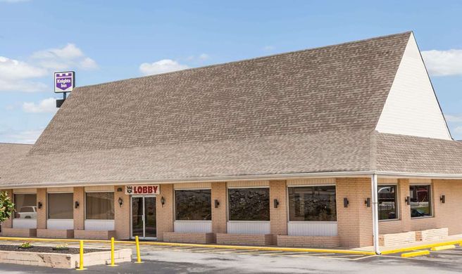 Knights Inn Lebanon Exterior