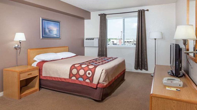 <b>Super 8 Medicine Hat Room</b>. Images powered by <a href="https://iceportal.shijigroup.com/" title="IcePortal" target="_blank">IcePortal</a>.
