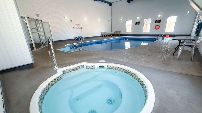 <b>Super 8 Medicine Hat Pool</b>. Images powered by <a href="https://iceportal.shijigroup.com/" title="IcePortal" target="_blank">IcePortal</a>.