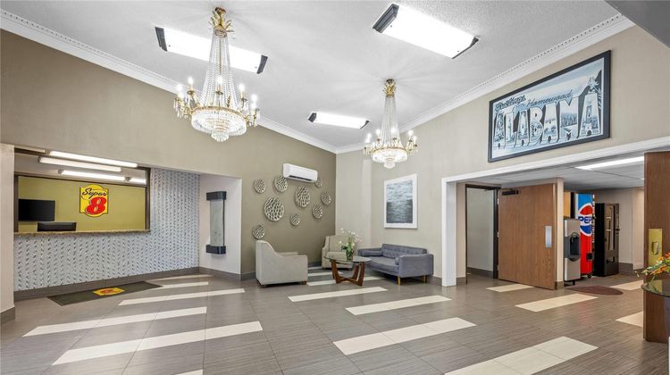 Super 8 Homewood Birmingham Area Lobby