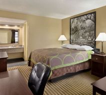 Super 8 Ruston Room