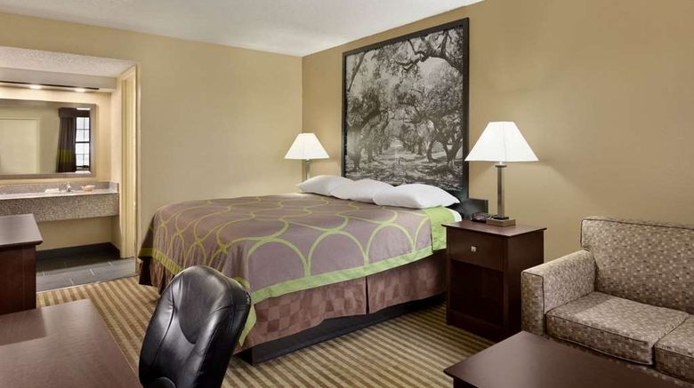 <b>Super 8 Ruston Room</b>. Images powered by <a href="https://iceportal.shijigroup.com/" title="IcePortal" target="_blank">IcePortal</a>.