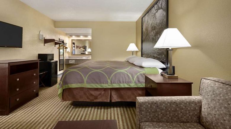 <b>Super 8 Ruston Room</b>. Images powered by <a href="https://iceportal.shijigroup.com/" title="IcePortal" target="_blank">IcePortal</a>.