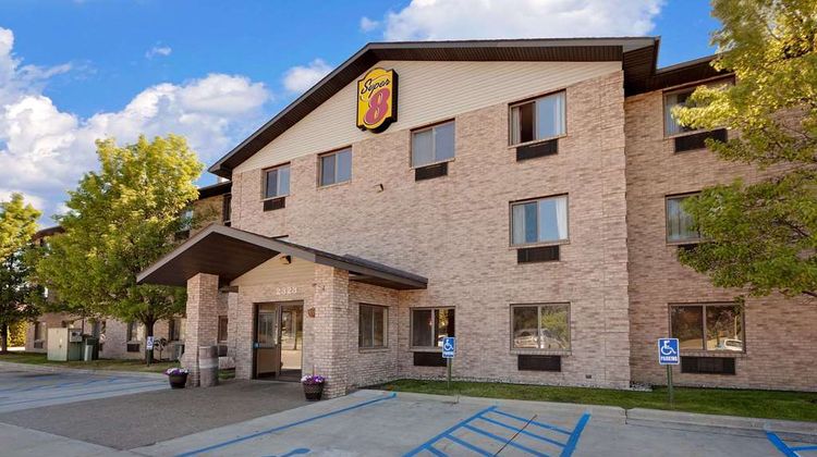 Super 8 Mt. Pleasant Exterior