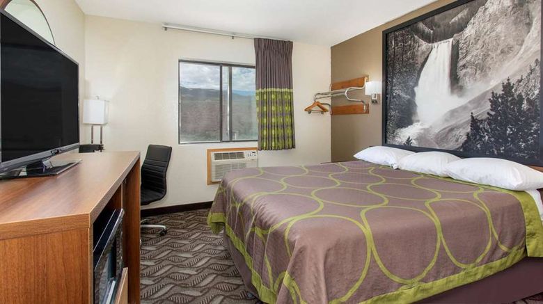 <b>Super 8 Dubois Room</b>. Images powered by <a href="https://iceportal.shijigroup.com/" title="IcePortal" target="_blank">IcePortal</a>.