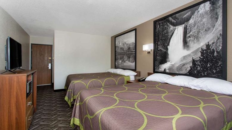 <b>Super 8 Dubois Room</b>. Images powered by <a href="https://iceportal.shijigroup.com/" title="IcePortal" target="_blank">IcePortal</a>.