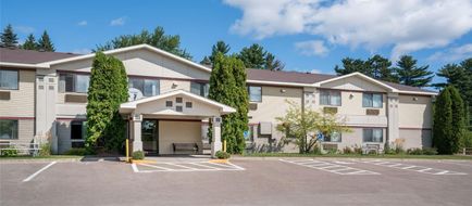 Super 8 Cloquet Exterior