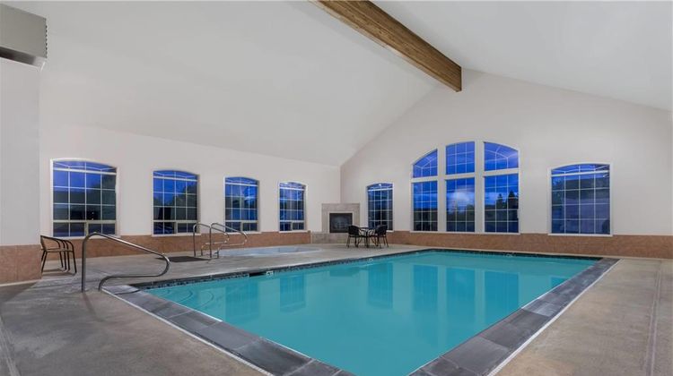 Super 8 Rexburg Pool